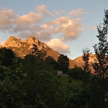 Pania Forata Hostel Stazzema Dış mekan fotoğraf